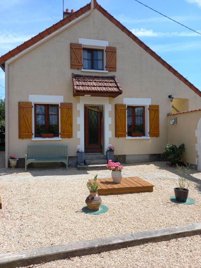 Chambres D' Hotes A Benaize Coulonges  Eksteriør bilde